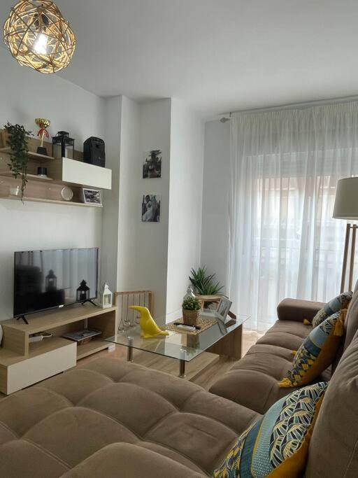Apartamento Centro De Aguilas. Екстериор снимка