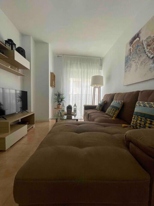 Apartamento Centro De Aguilas. Екстериор снимка