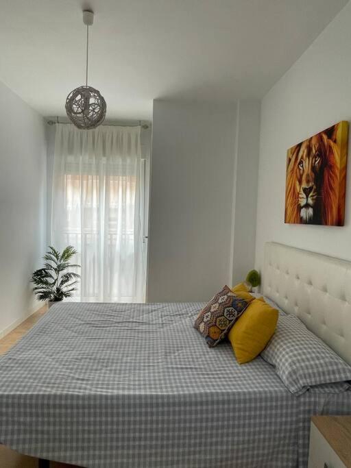 Apartamento Centro De Aguilas. Екстериор снимка